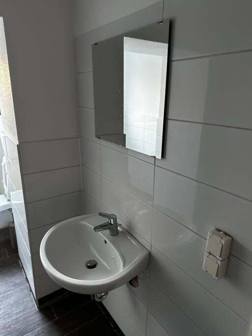 Zentrumsnahes Monteurszimmer Erfurt Exterior photo